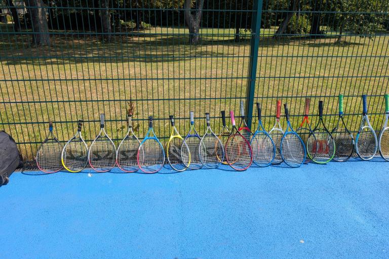 Tennis rackets 